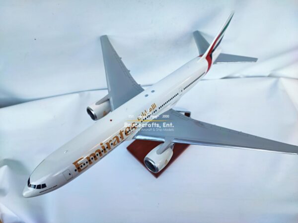 Model of B777-200 Emirates Airlines with detailed craftsmanship.